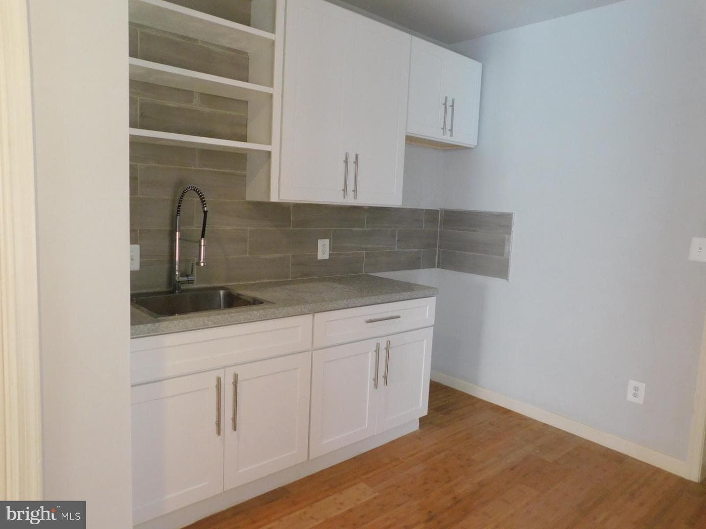 2008 N Etting Street photo 3