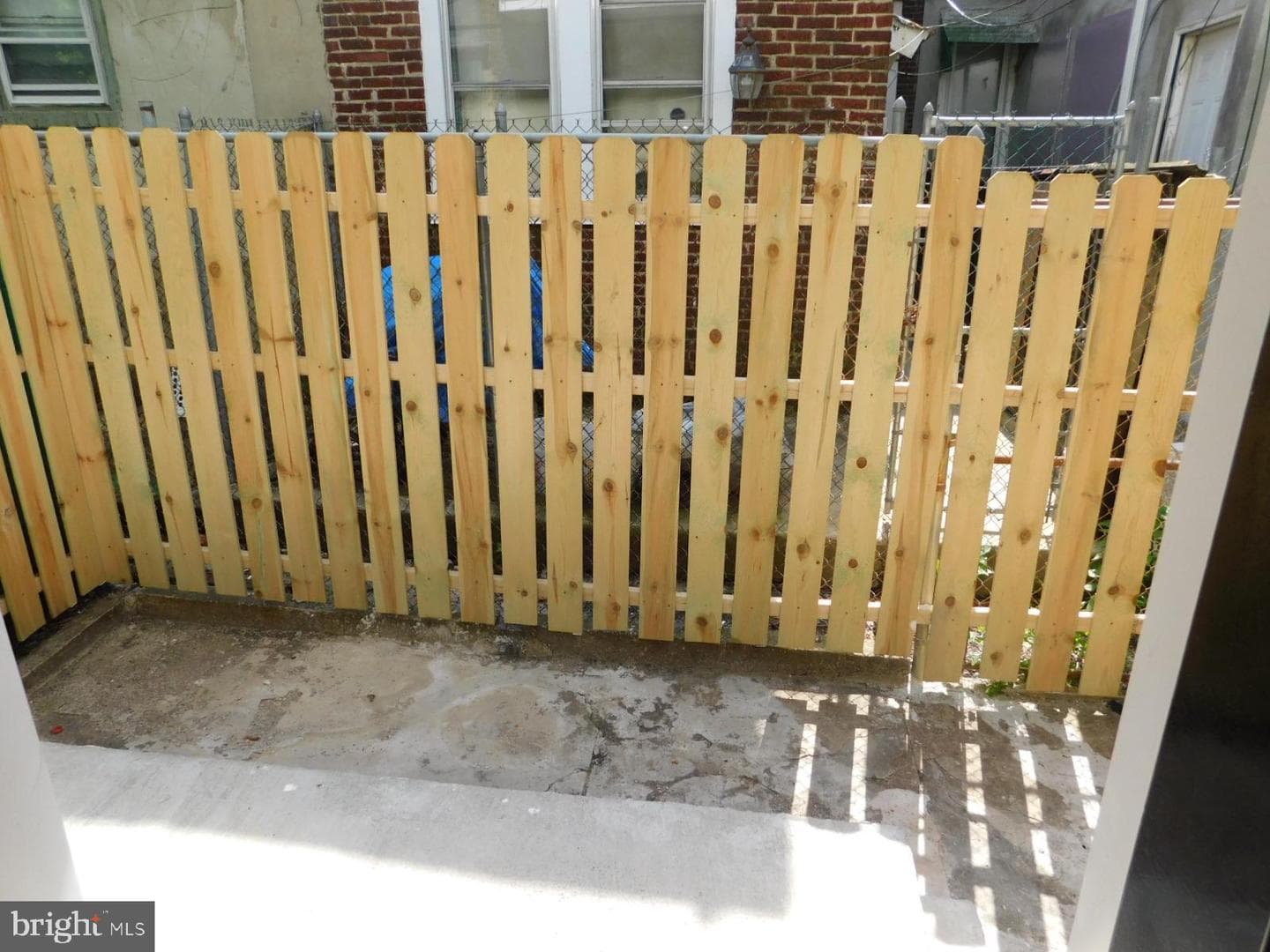 2008 N Etting Street photo 4