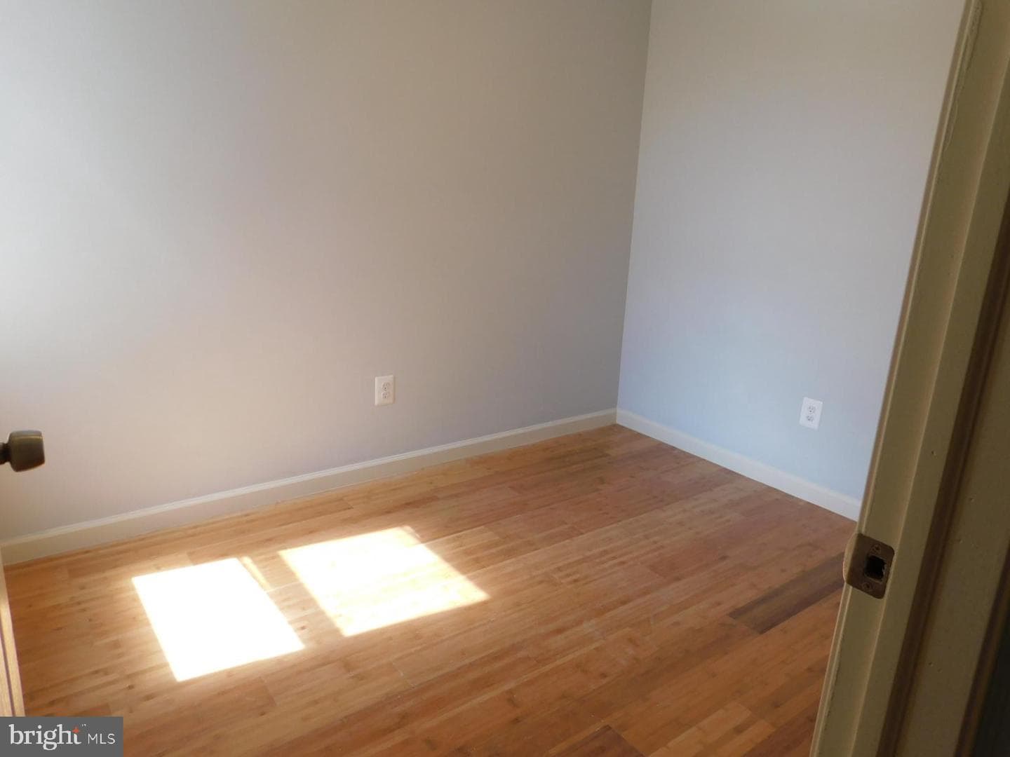 2008 N Etting Street photo 6