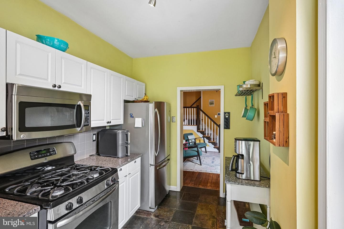 3721 Stanton Street photo 14