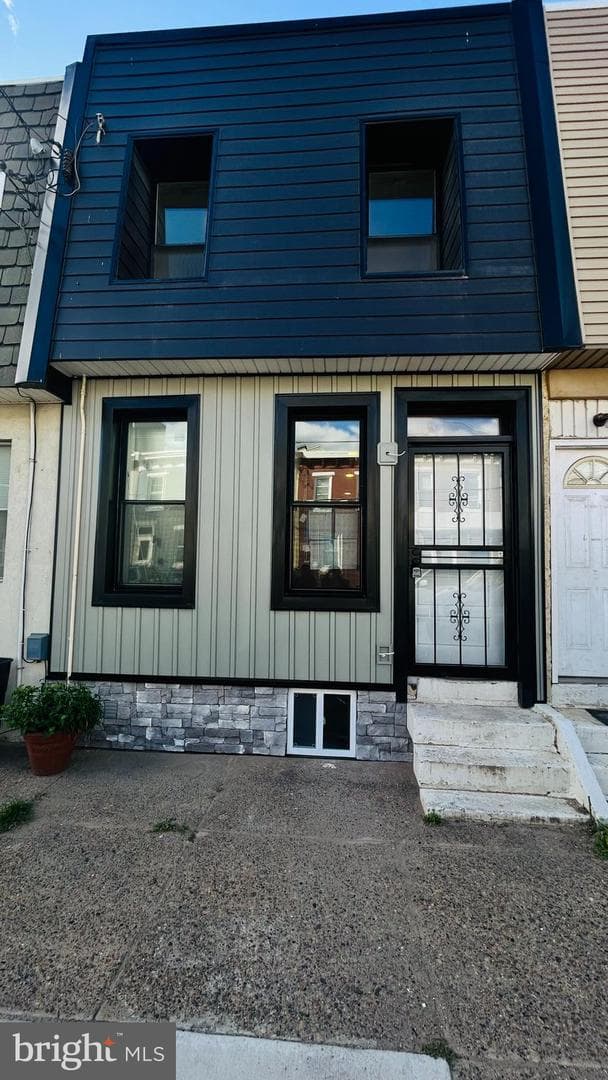 2620 Almond Street photo 18