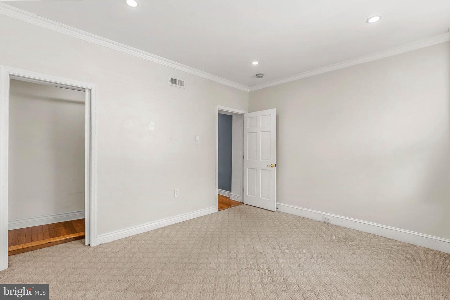 1910 Fairmount Avenue #b (1r) photo 12