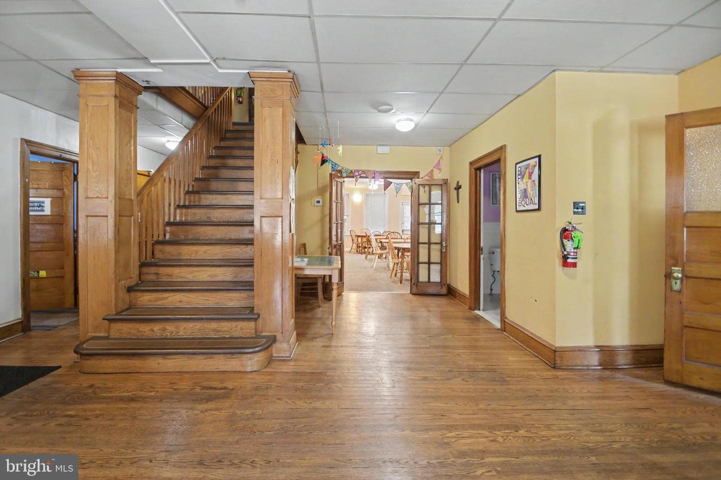 45 W Logan Street photo 17