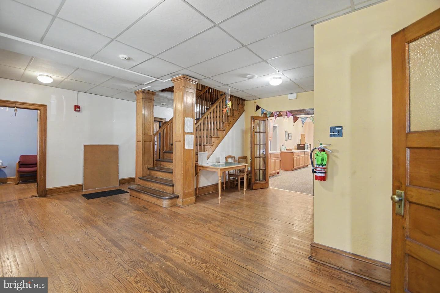 45 W Logan Street photo 18