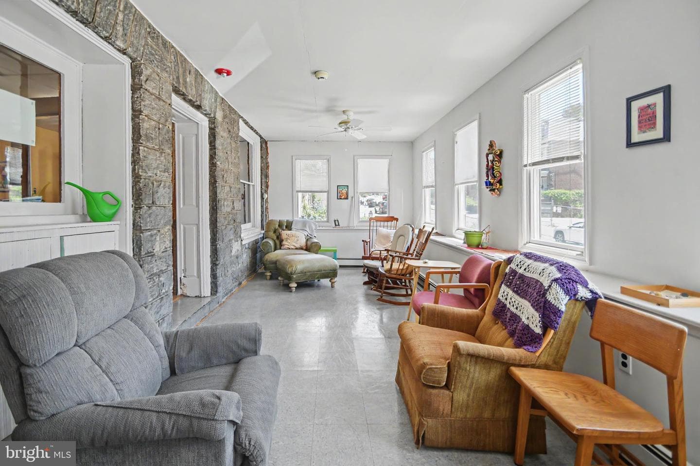 45 W Logan Street photo 20