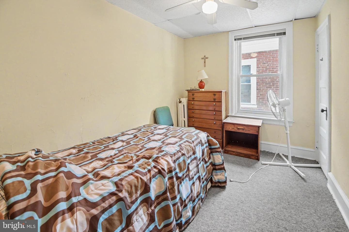 45 W Logan Street photo 49