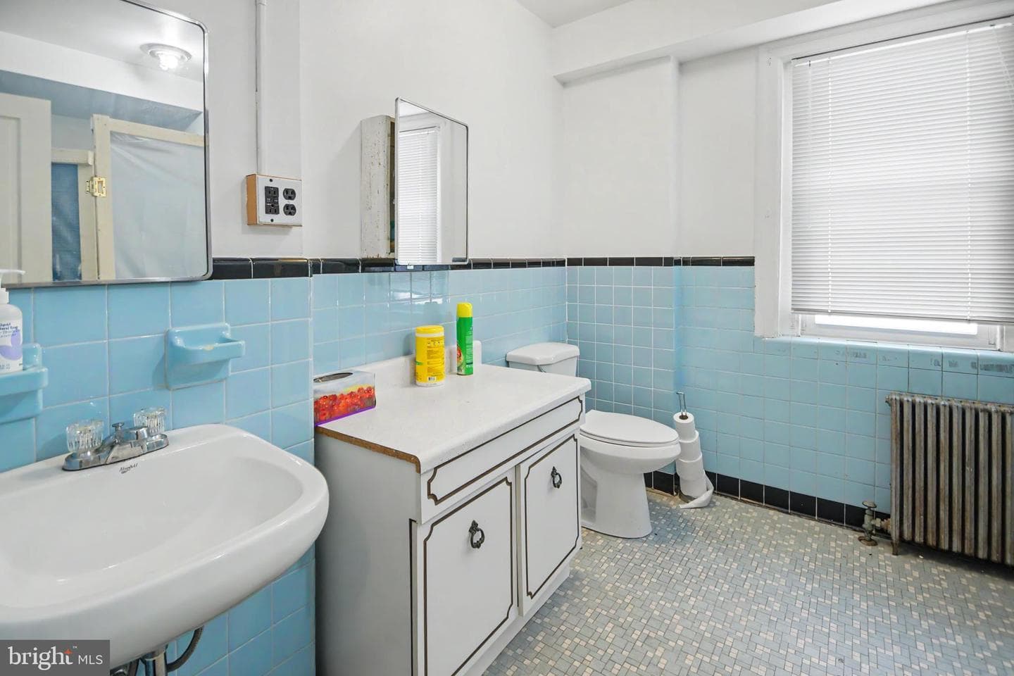 45 W Logan Street photo 66