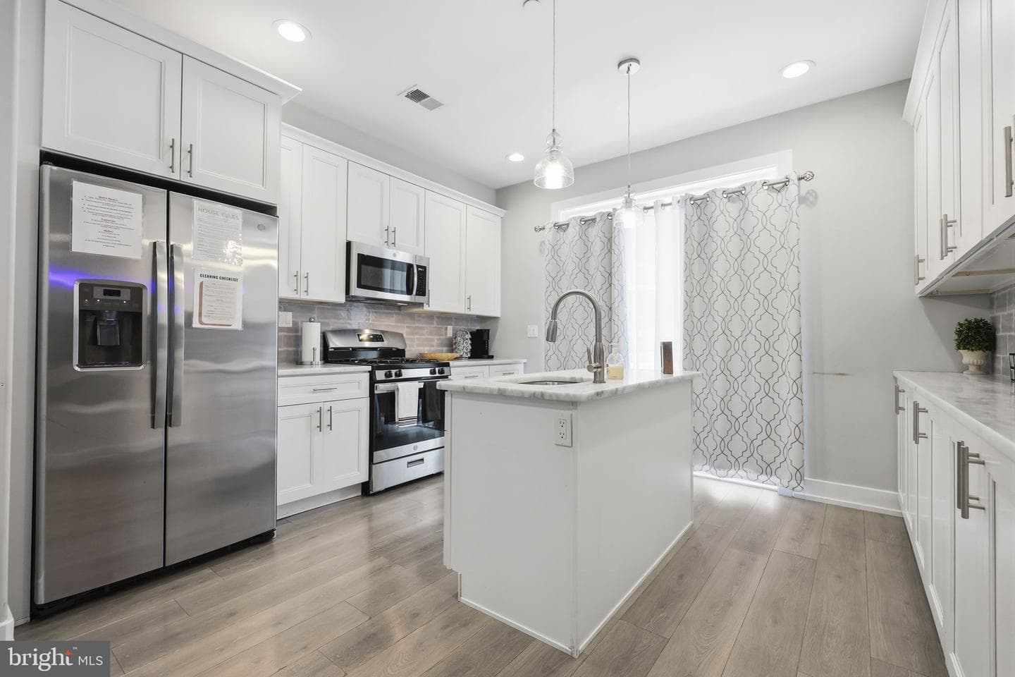 1411 S Taylor Street photo 10