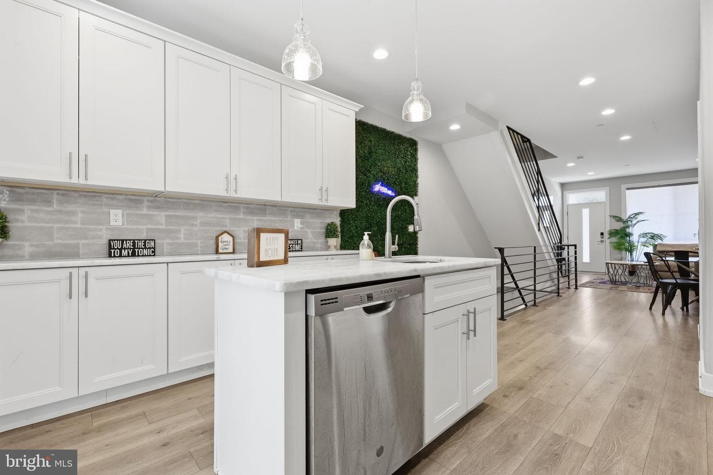 1411 S Taylor Street photo 13