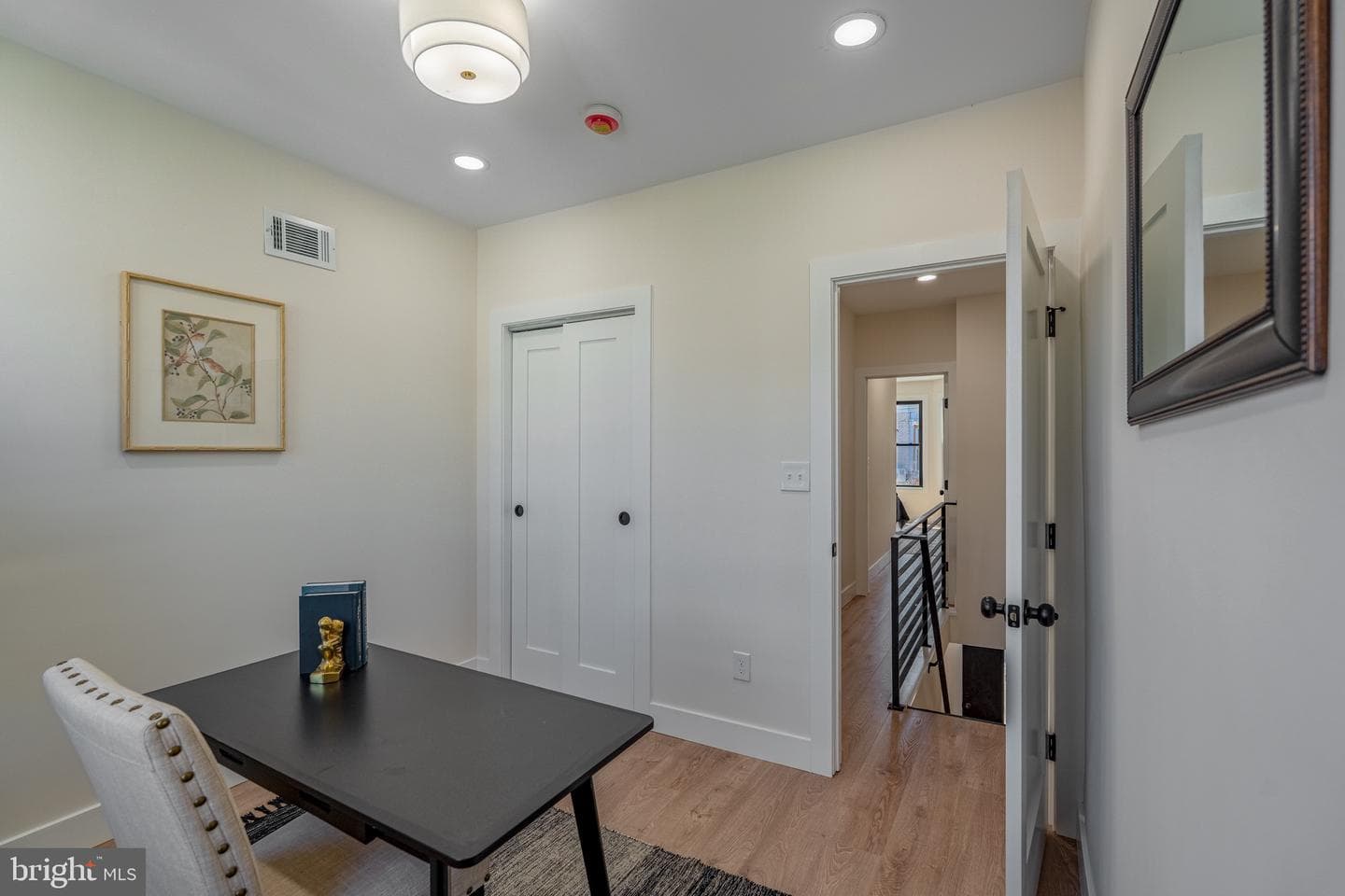 1405 N Corlies Street photo 17
