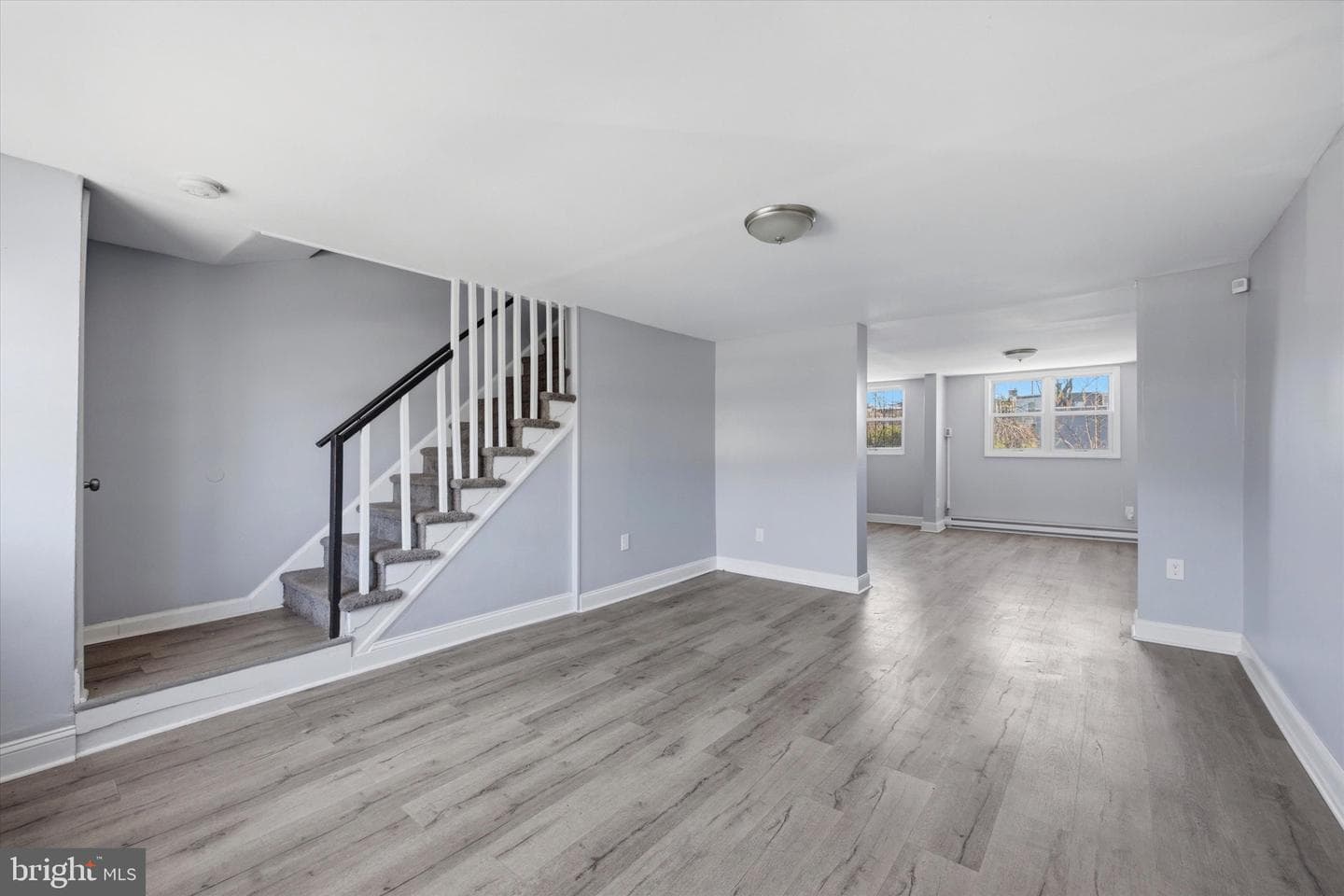 1736 S Ruby Street photo 6