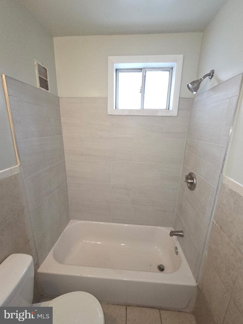 5336 Delancey Street photo 24