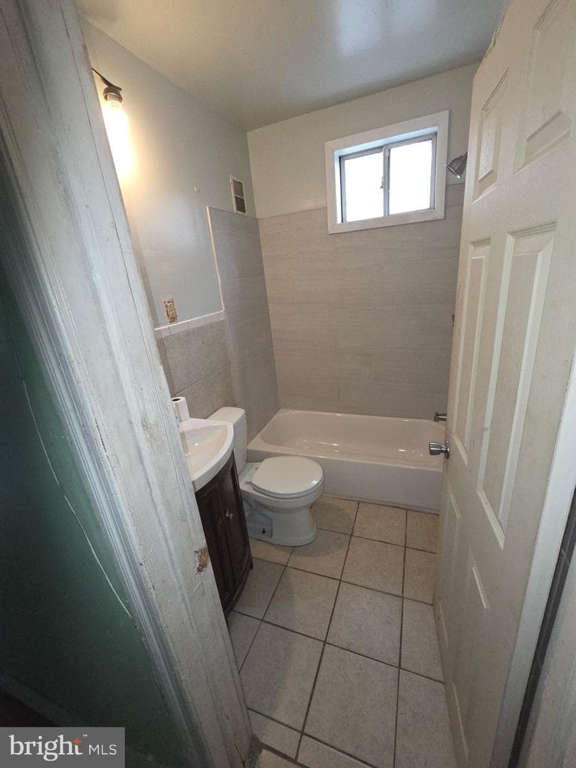 5336 Delancey Street photo 27