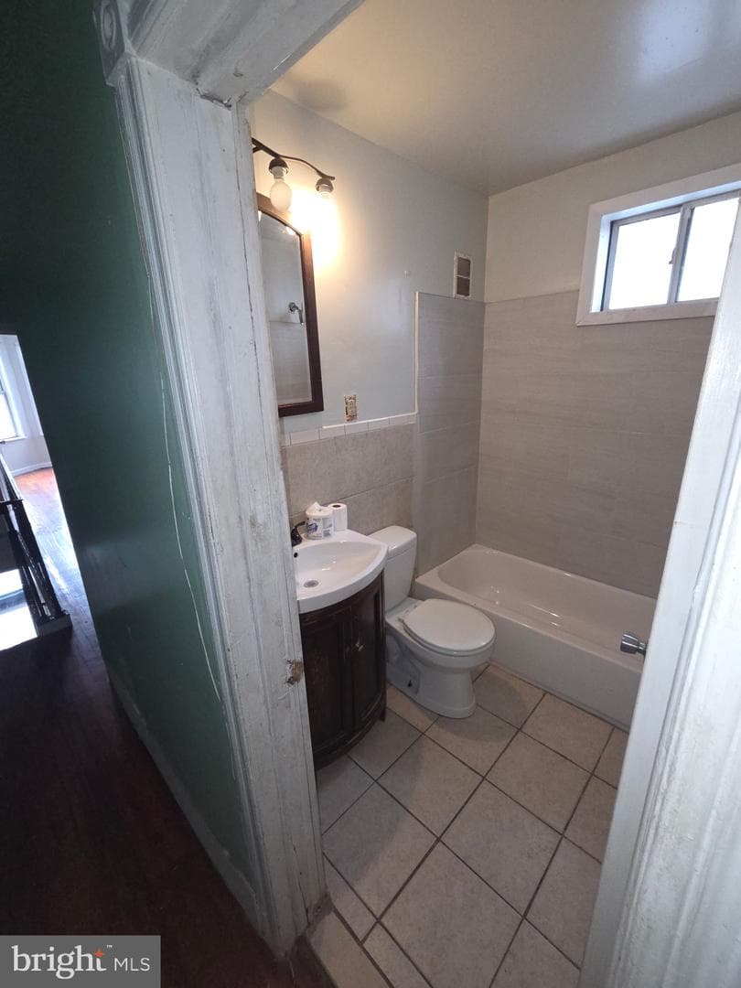 5336 Delancey Street photo 28