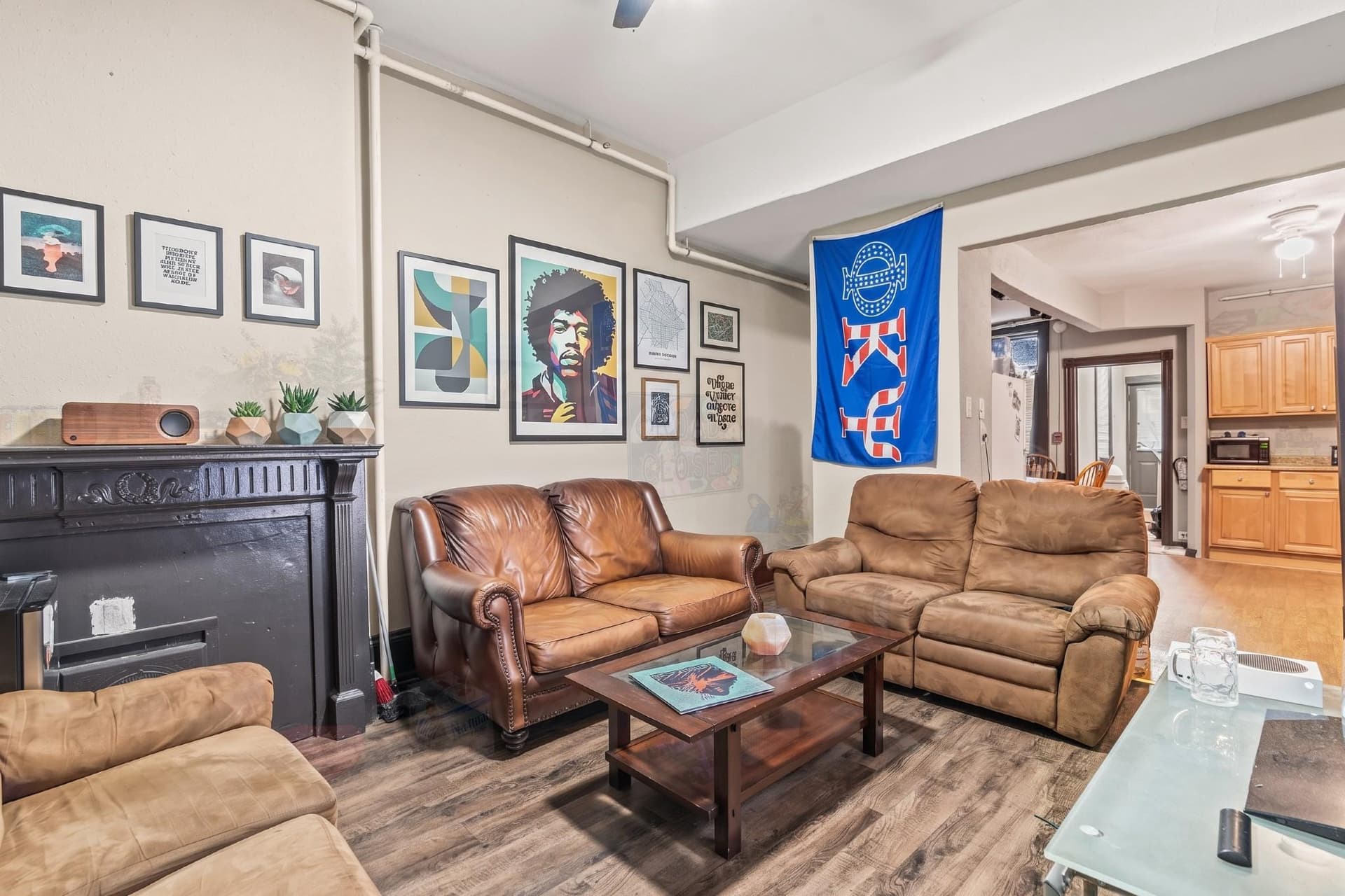 4123 Woodland Avenue, Philadelphia