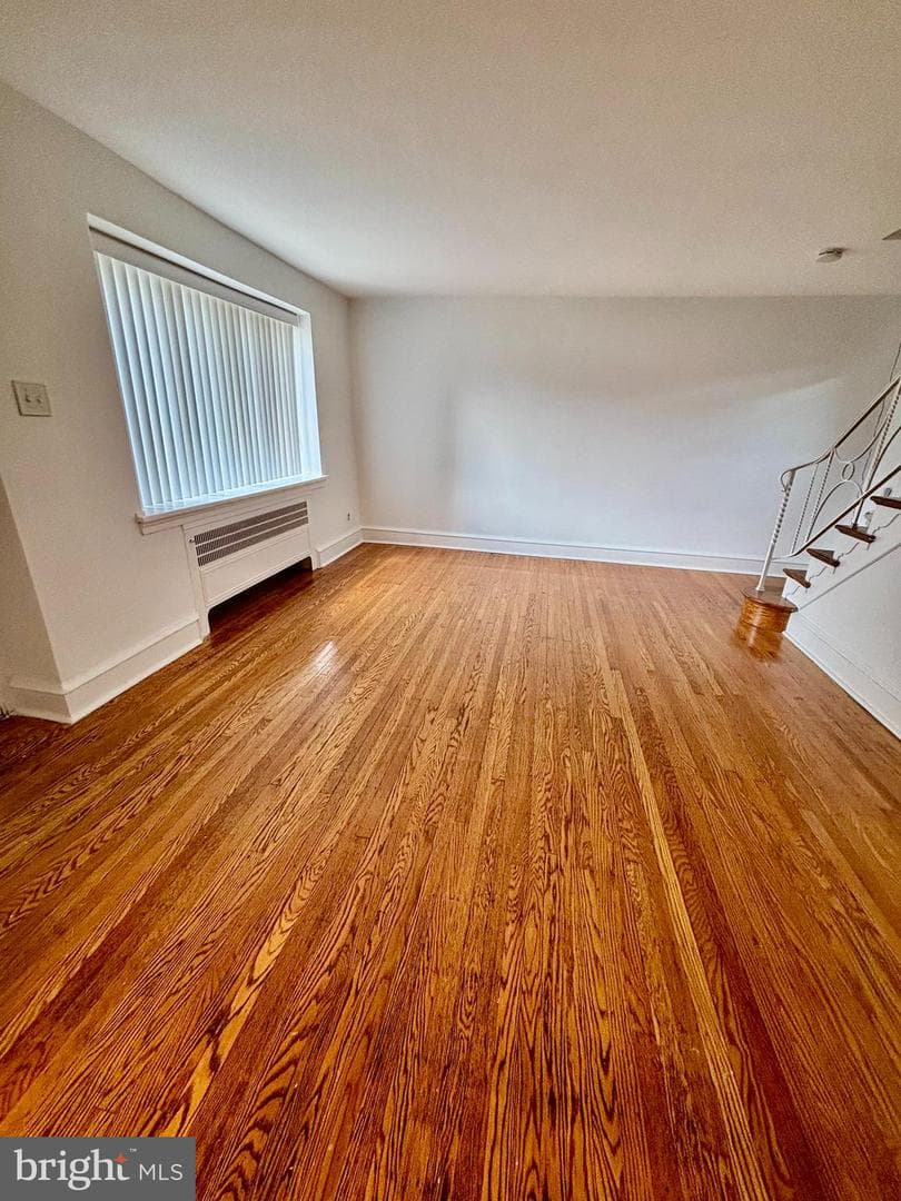 6309 Walker Street photo 7