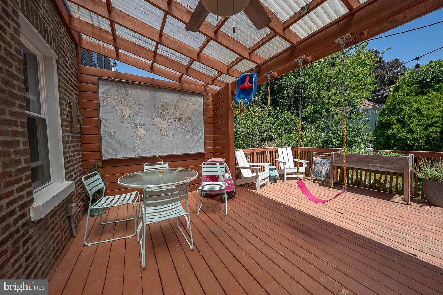 4011 Mitchell Street photo 20