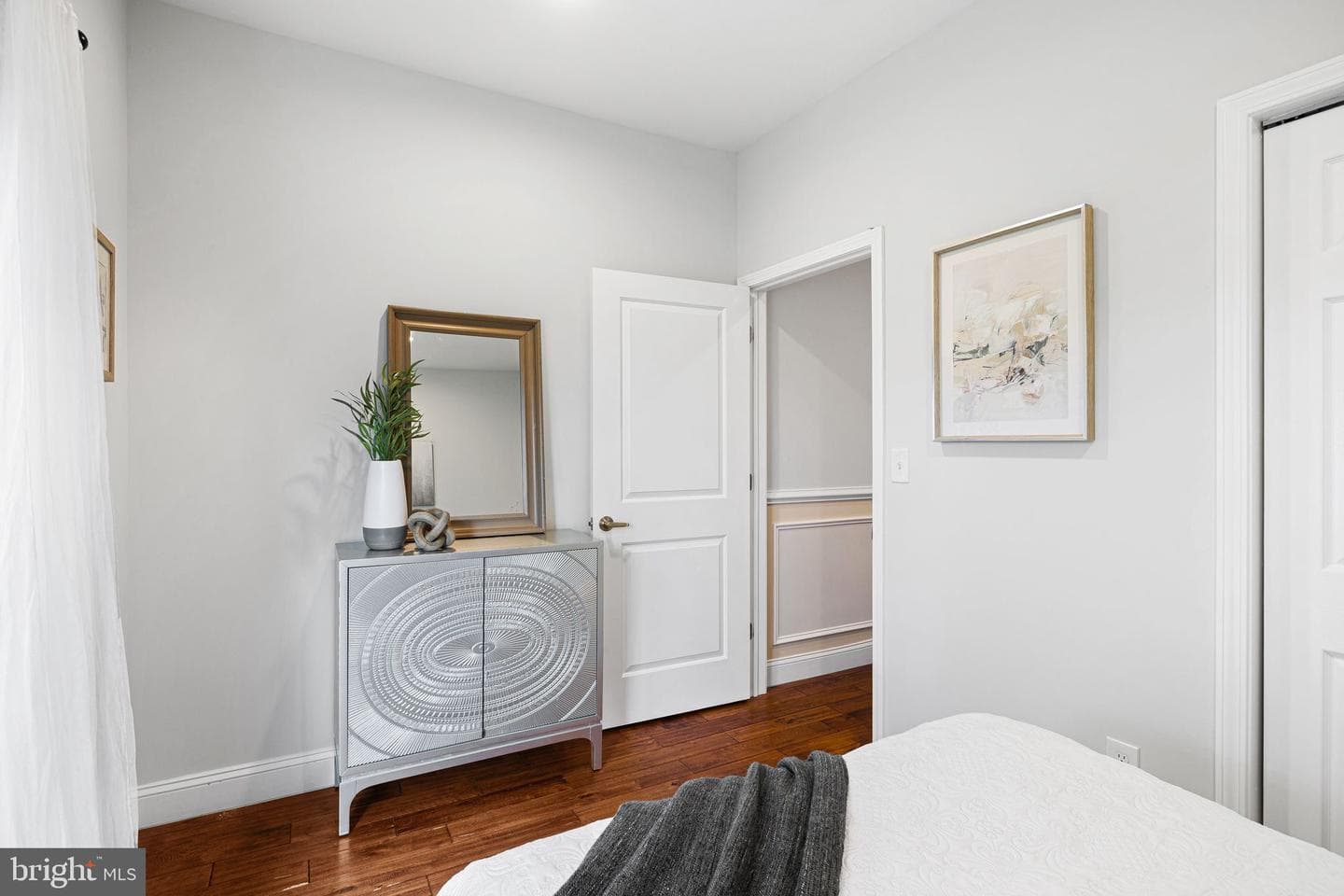 2340 Greenwich Street photo 13