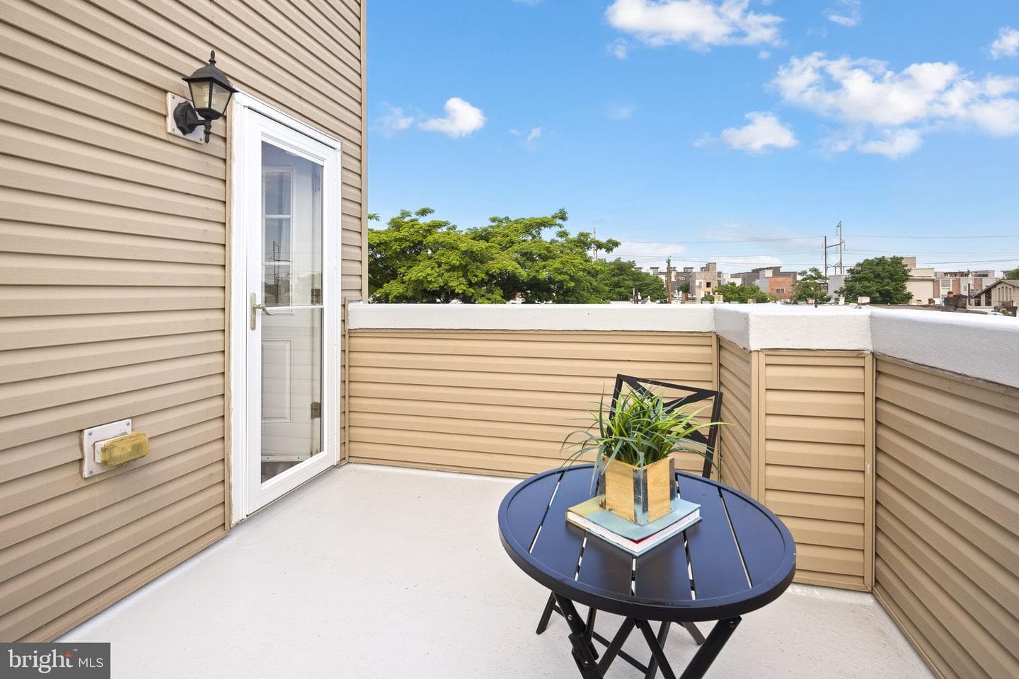 2340 Greenwich Street photo 22