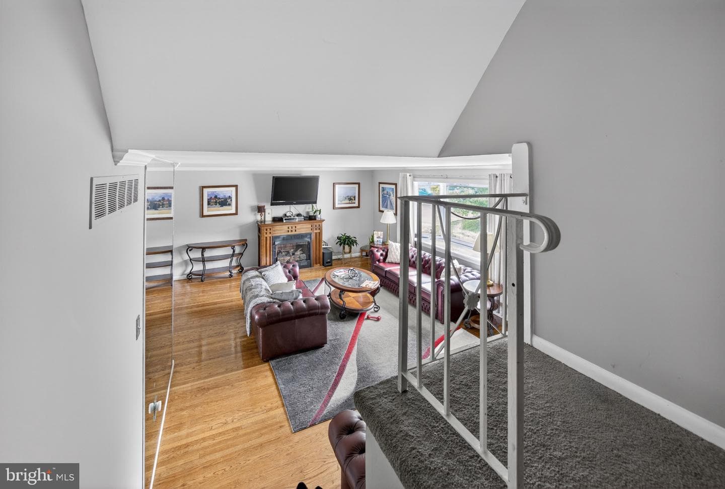 463 Pinewood Road photo 16