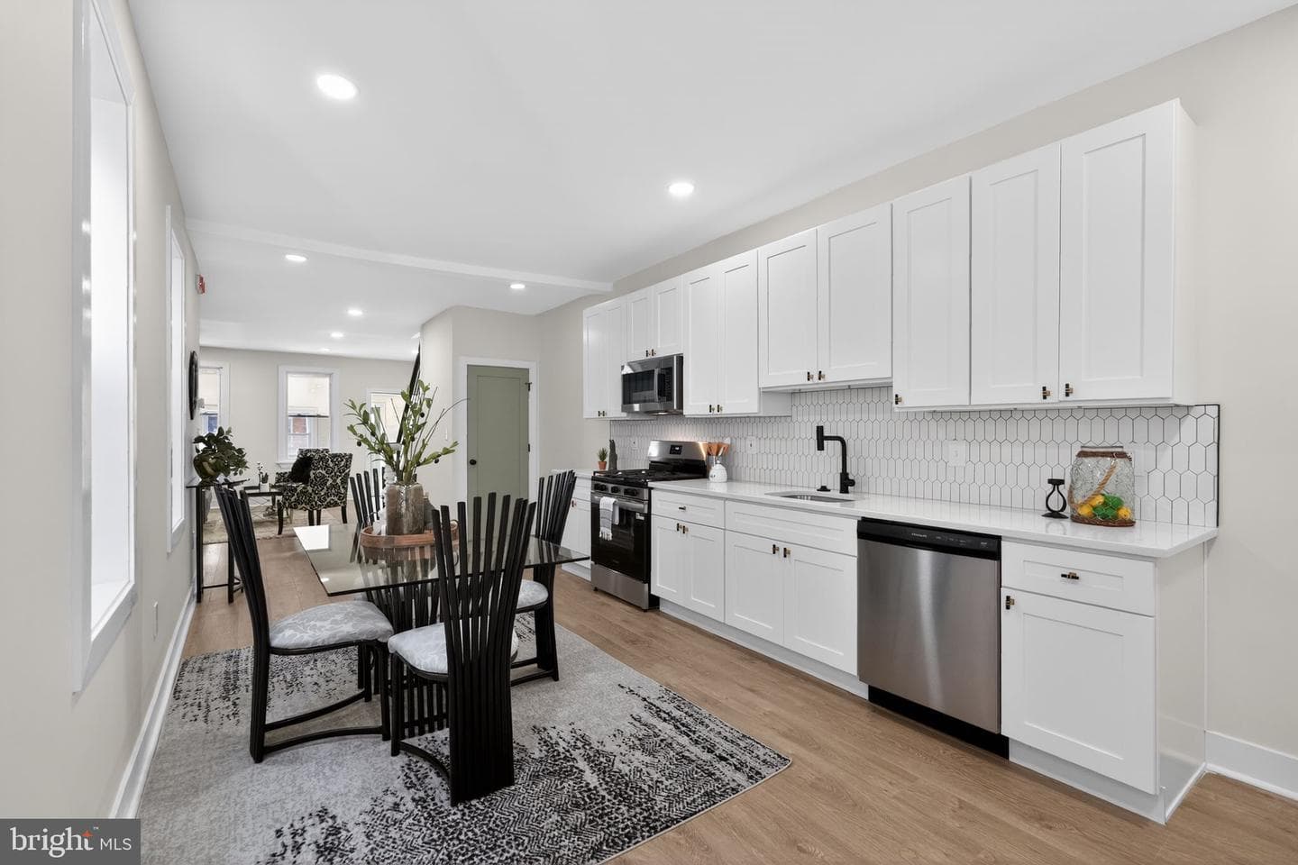 749 S 52nd Street photo 9