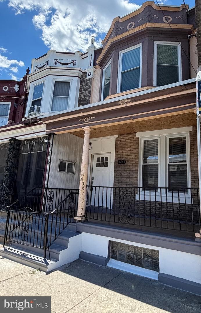 5254 W Jefferson Street, Philadelphia