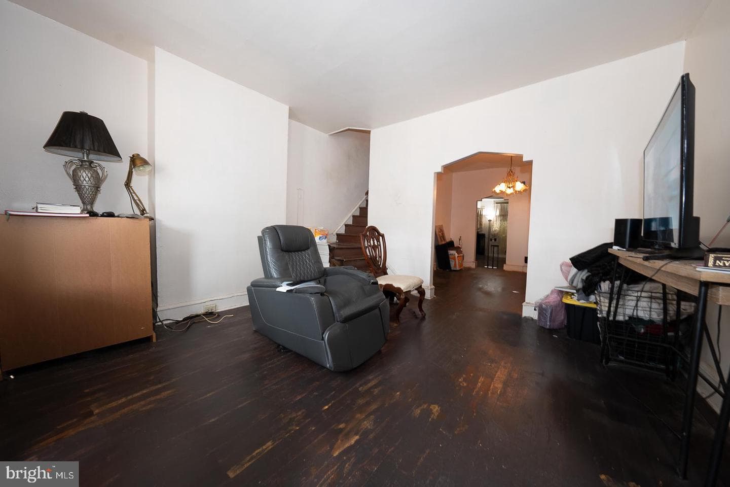 405 W Penn Street photo 7
