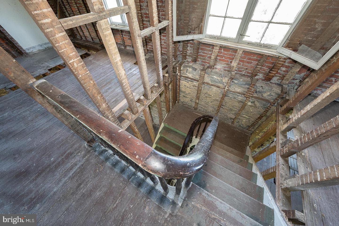 5 E Chestnut Hill Avenue photo 12
