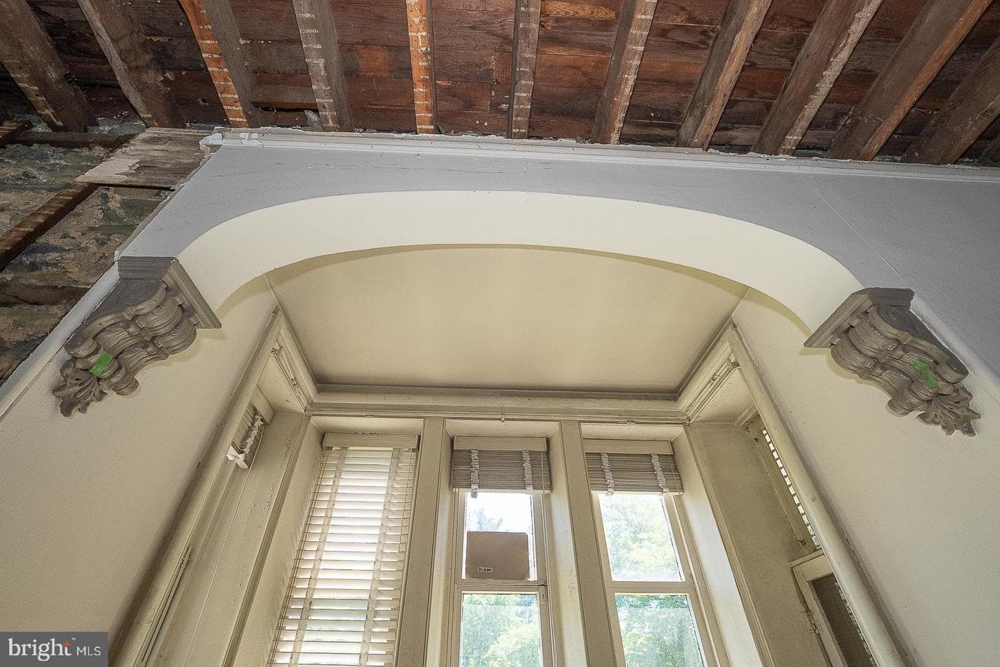 5 E Chestnut Hill Avenue photo 17