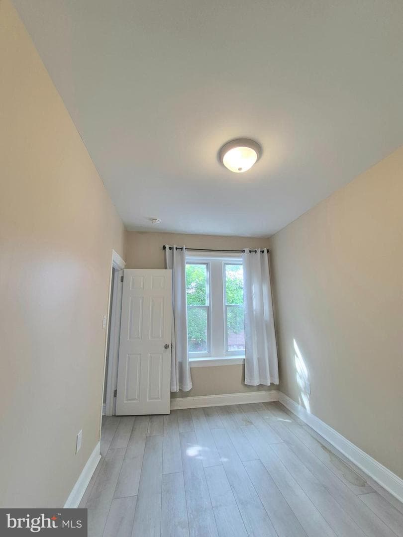 6136 Walker Street photo 18