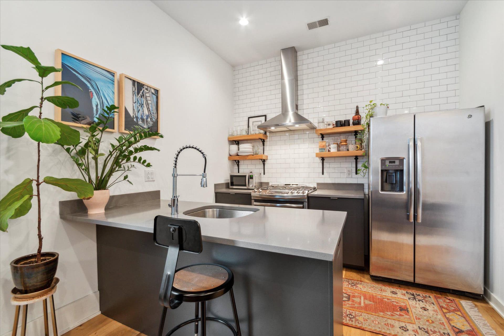 1617 N Hope Street #1d photo 5