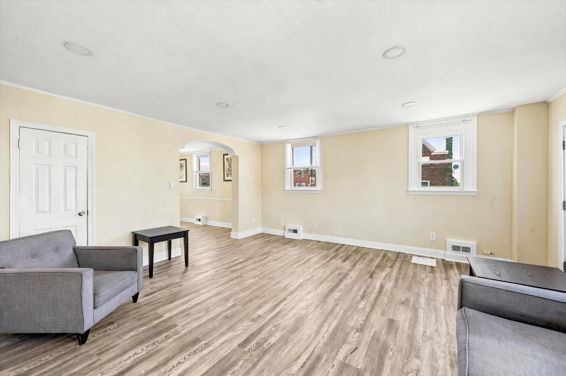 6701 Kindred St photo 4