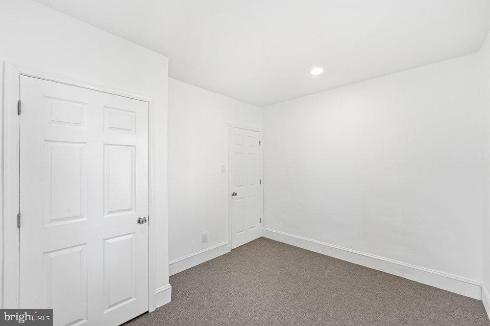 1364 W Spencer Street photo 19