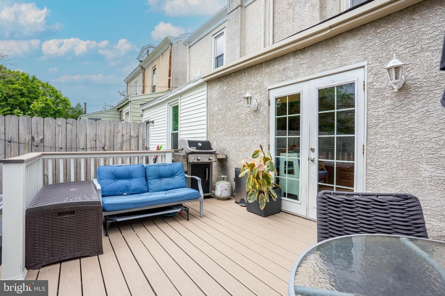 4326 Mitchell Street photo 25