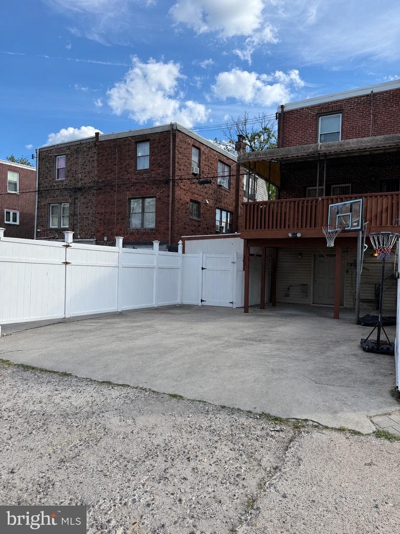 1103 Kenwyn Street photo 35