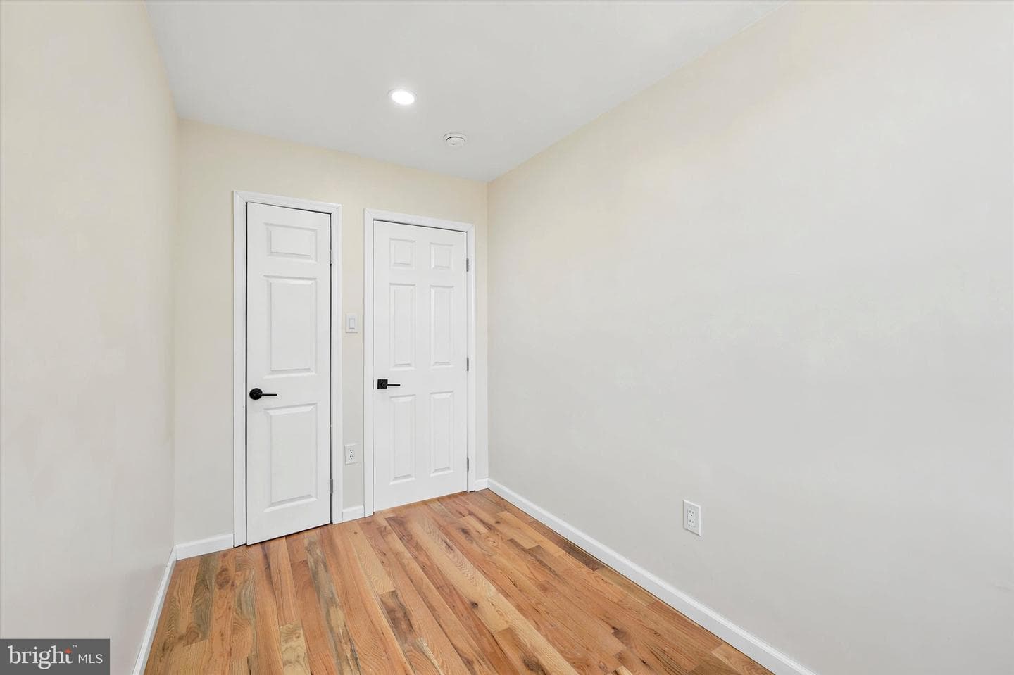 4560 Oakmont Street photo 23