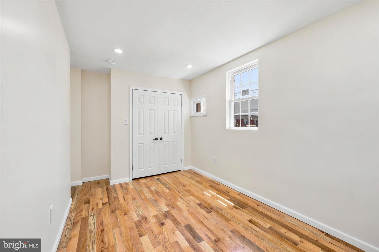 4560 Oakmont Street photo 27