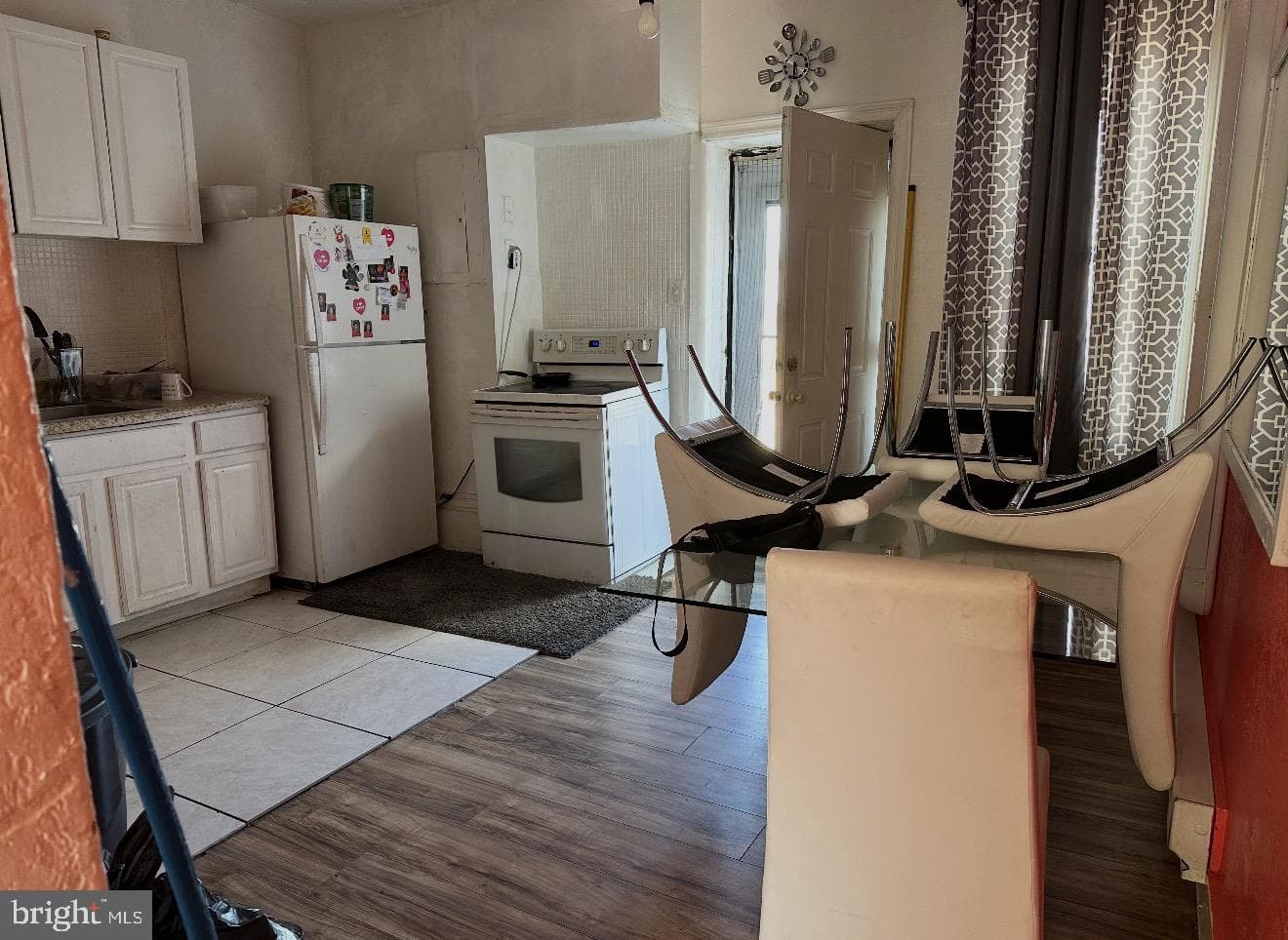 251 W Wingohocking Street photo 4