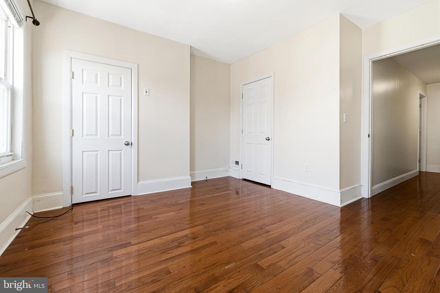 2341 E Boston Street photo 11