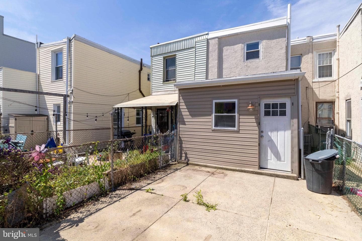 2341 E Boston Street photo 19