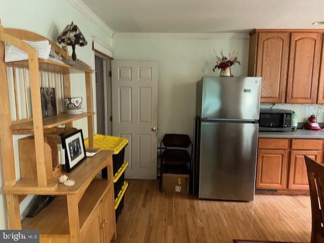 9312 Crispin Street photo 11