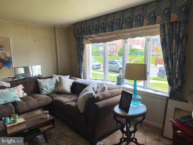 9312 Crispin Street photo 9