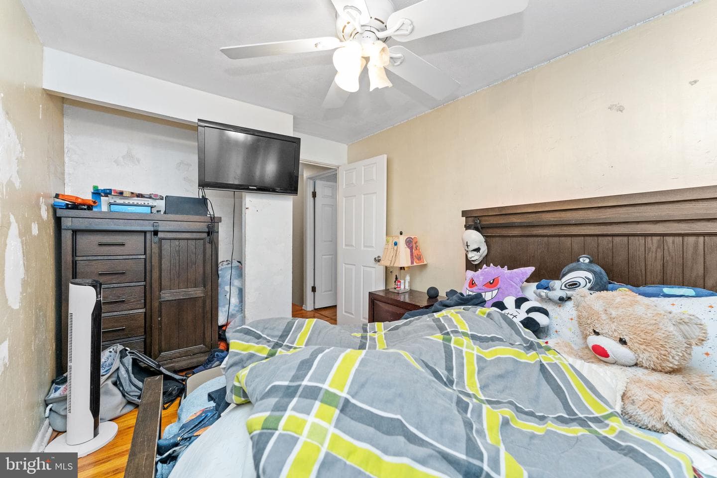 6617 Harley Street photo 17