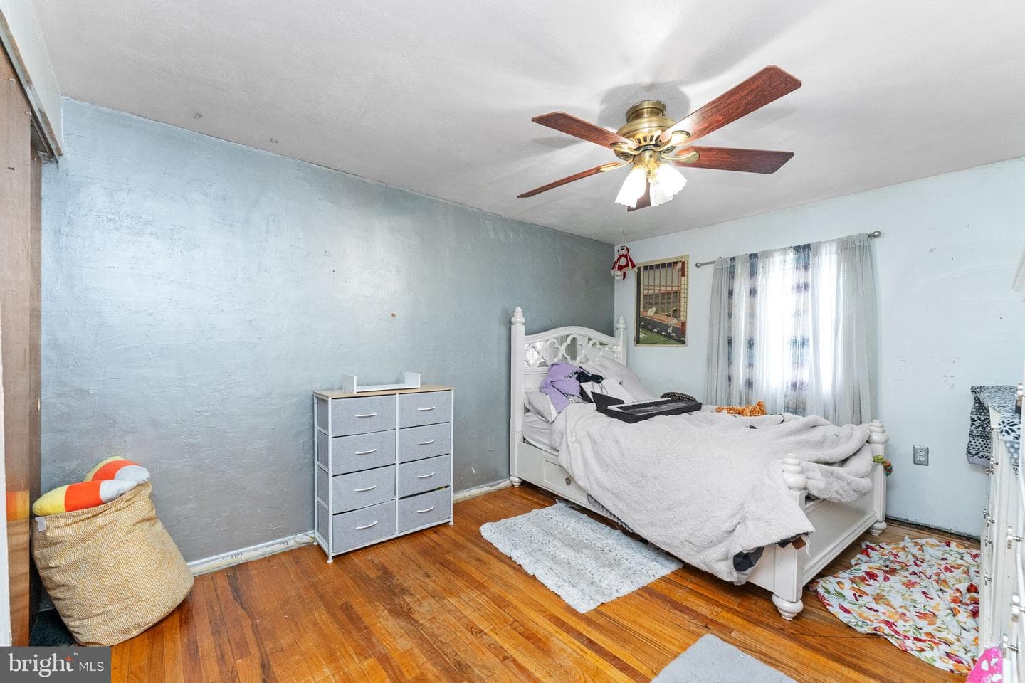 6617 Harley Street photo 18