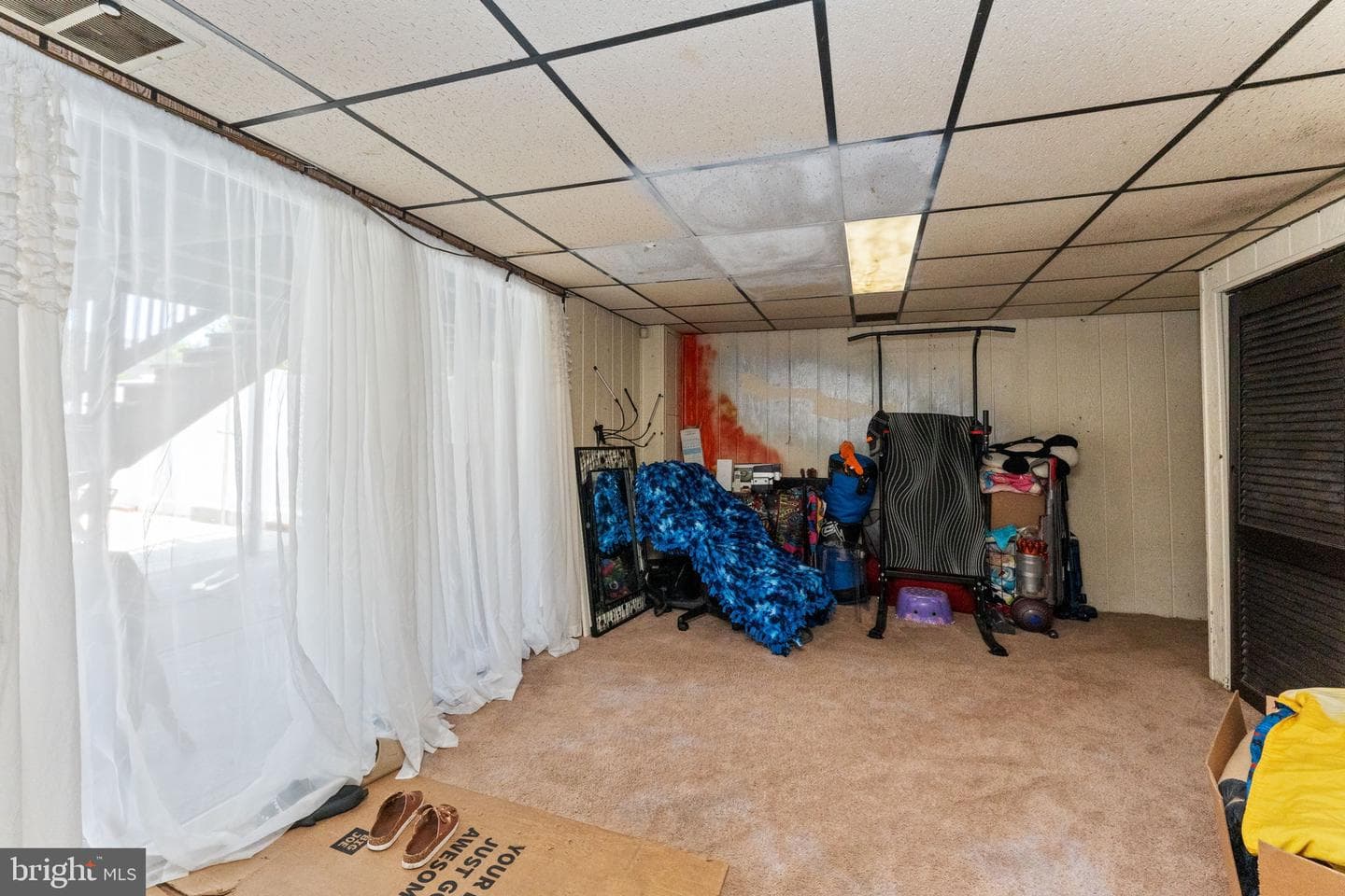 6617 Harley Street photo 25