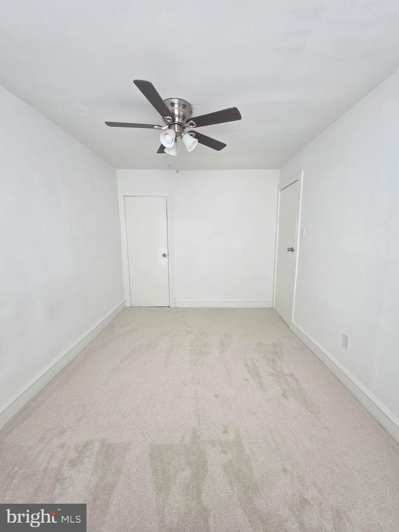 1108 E Stafford Street photo 25