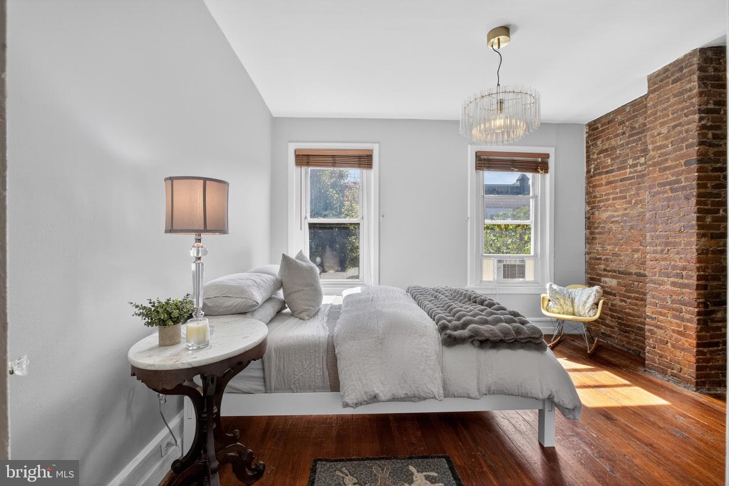 892 N Bucknell Street photo 27