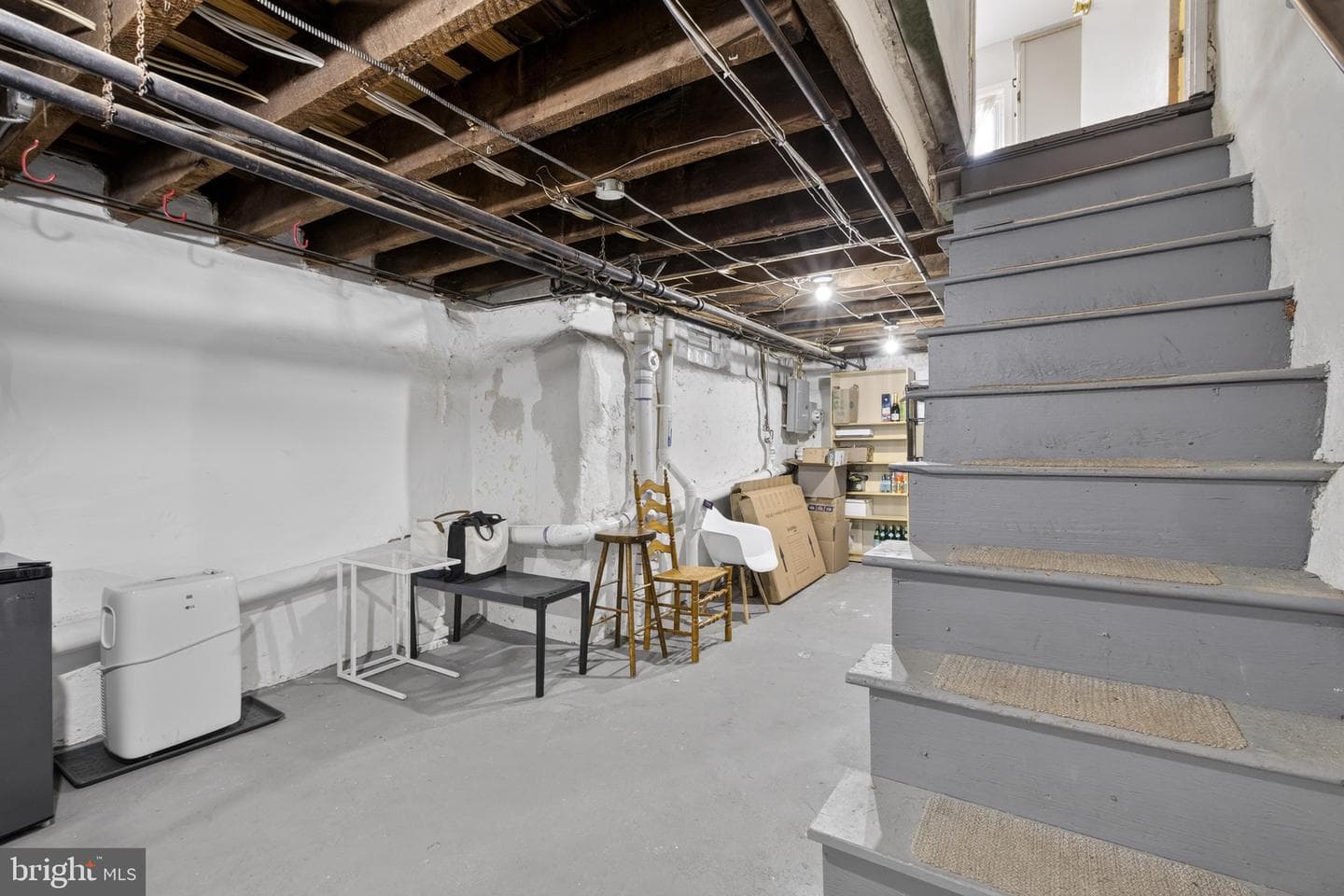 892 N Bucknell Street photo 31