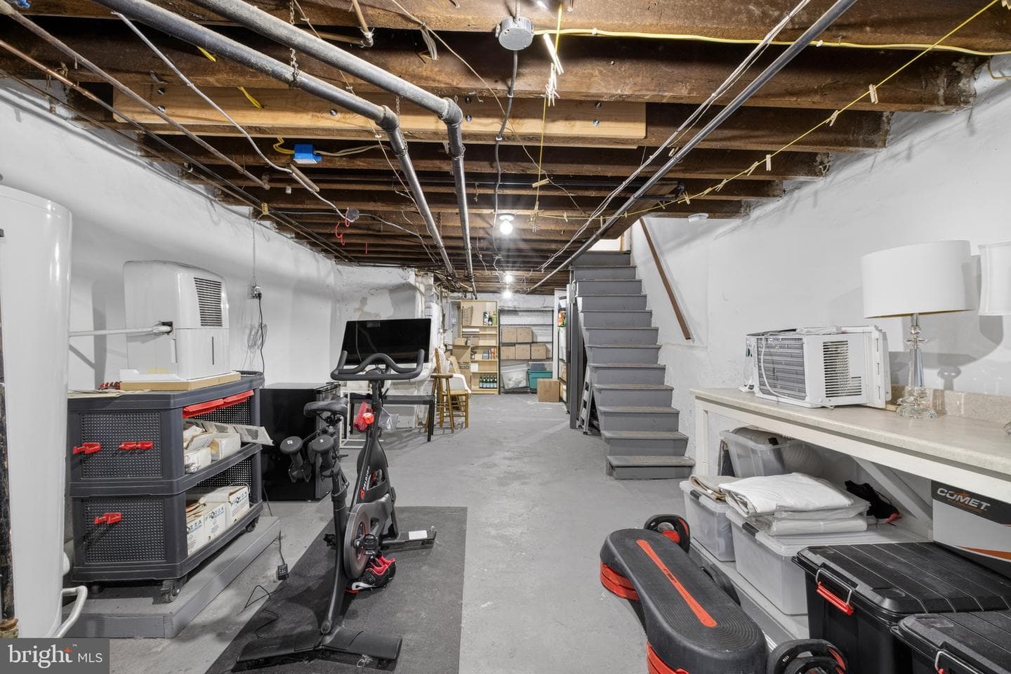 892 N Bucknell Street photo 32