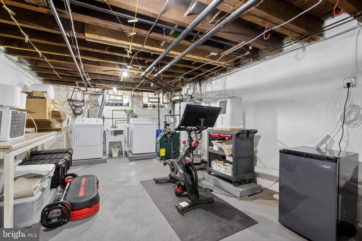 892 N Bucknell Street photo 33